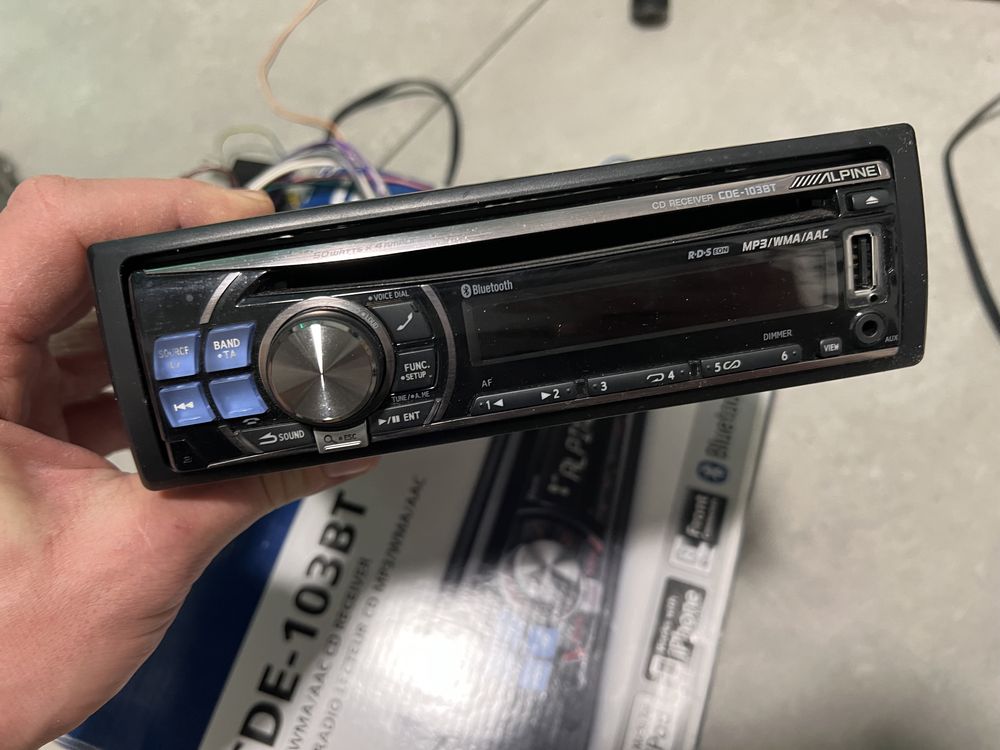 Radio ALPINE CDE 103BT Bluetooth* CD*Mp3*USB*AUX*