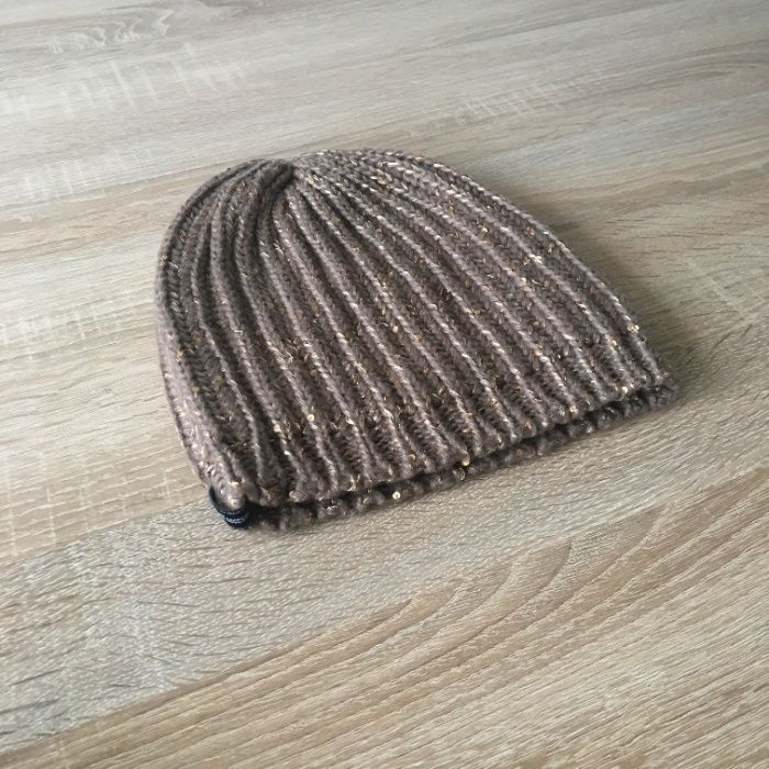 Zimowa czapka / jesień zima