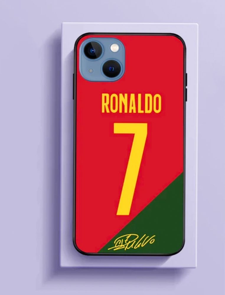 Cristiano Ronaldo Etui na iPhone 14, 13, 12, 11, Mini, Pro, Pro Max