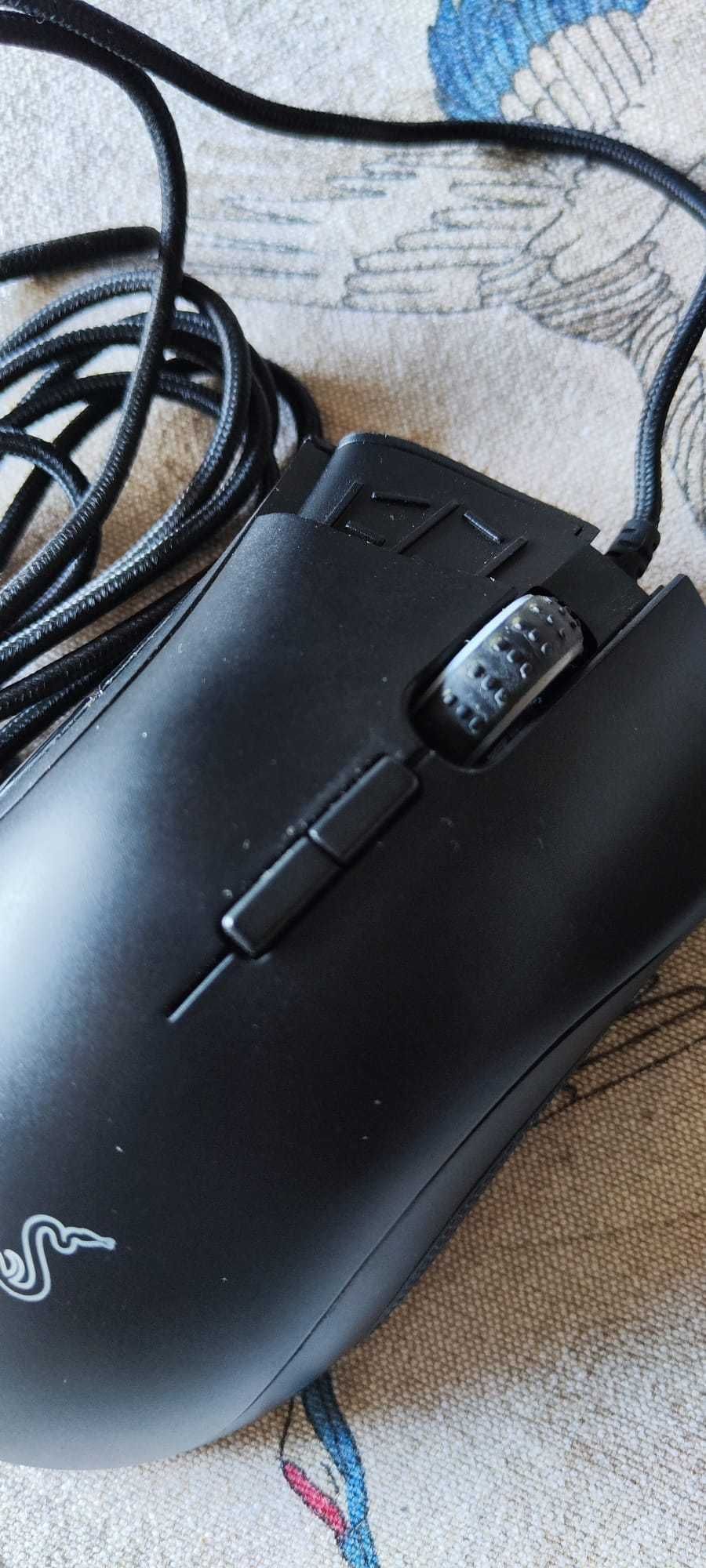 Rato Razer Deathadder Elite
