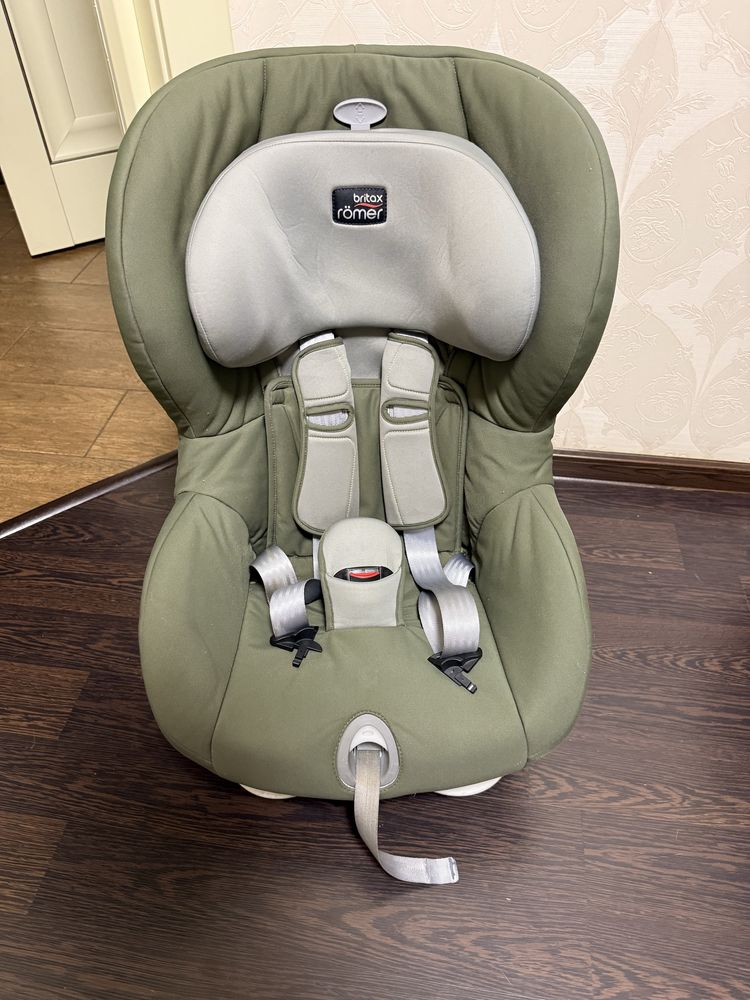Авто крісло Britax-Romer King 2