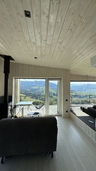 Magurka_space - будиночки на горі, житло у Верховині з видом на хребет