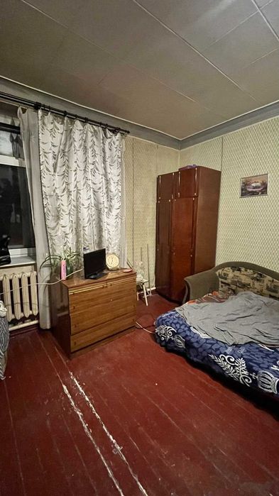 Продам комнату возле м. Масельского