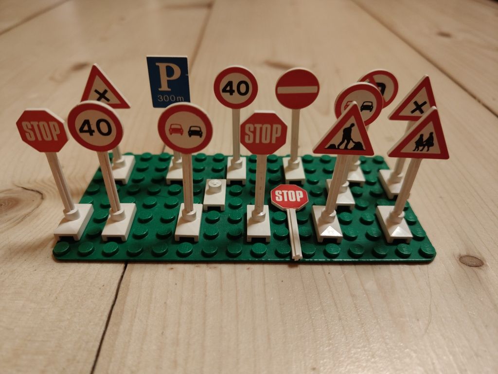 LEGO City 6315 Znaki drogowe
Jak masz Smart!, to masz dawe ogłoszen