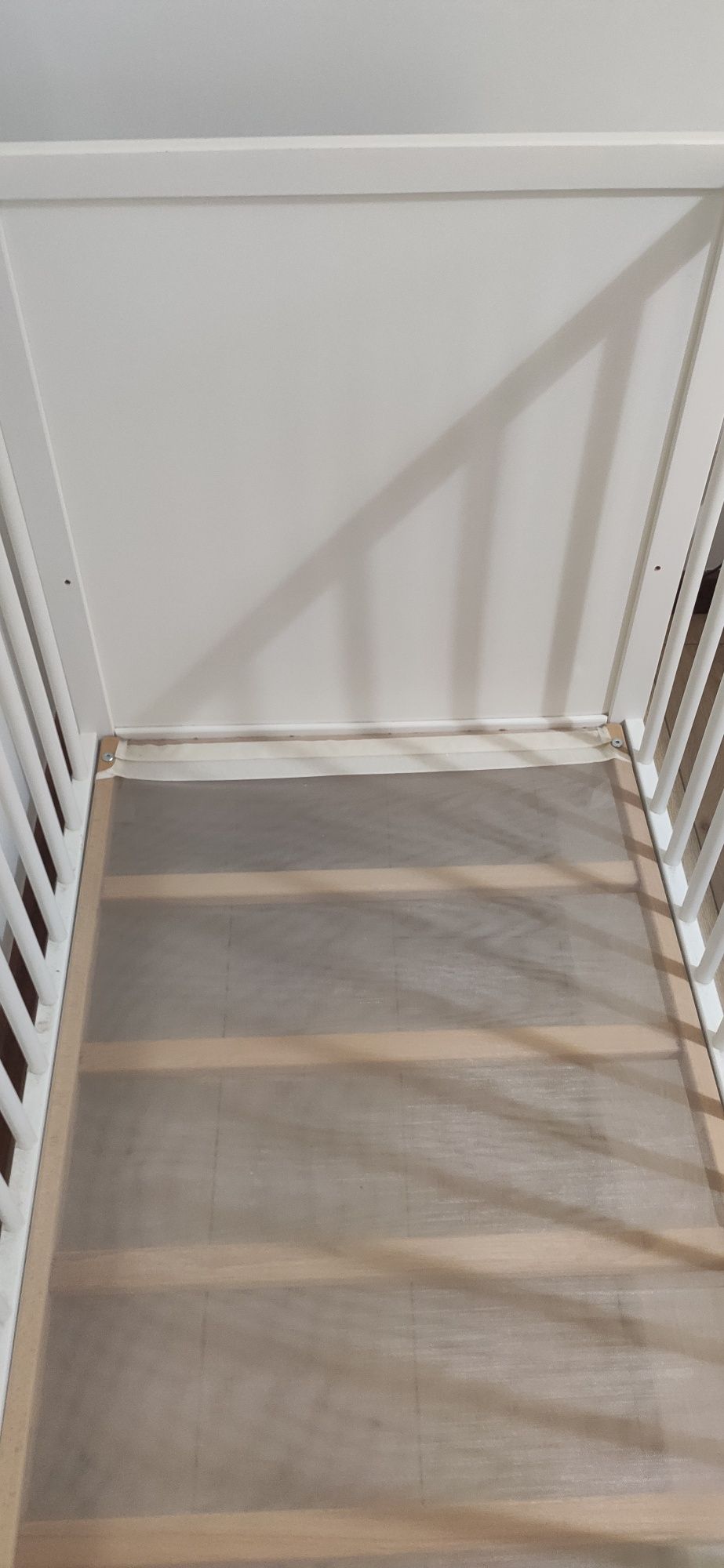 Berço IKEA Sundvik