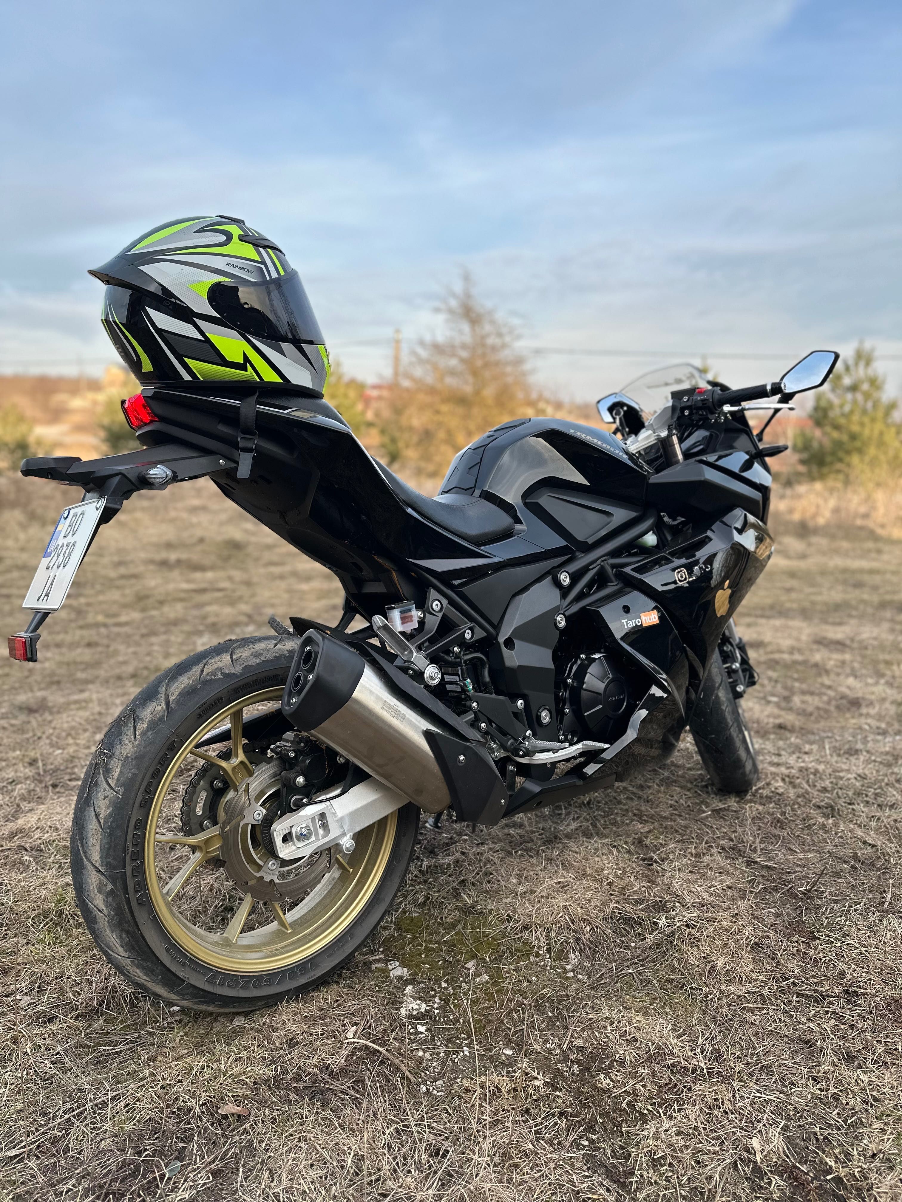 Продам мотоцикл TARO 400 GP1
