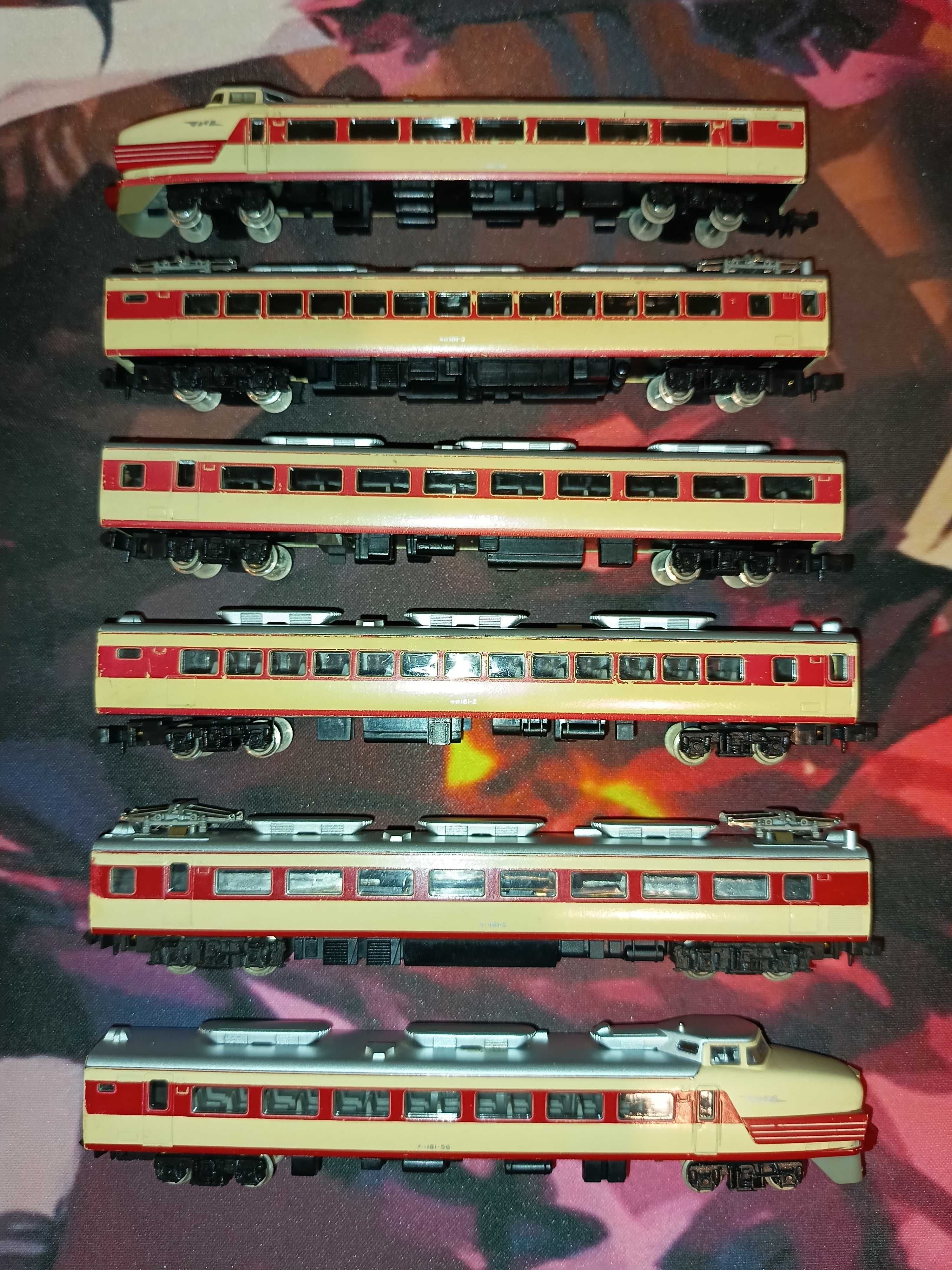 Модель електропоїзда Kato JNR 181 Series Azusa (виробництво Японія)