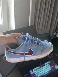 Nike dunk sb Philadelphia