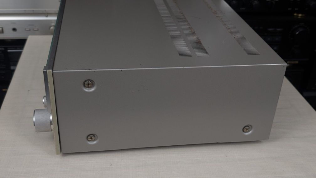 Sony STR-414L Wysokiej klasy analogowy amplituner FM stereo vintage