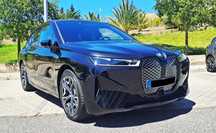 BMW iX xDrive 40 Pack Desportivo
