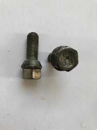 Śruba szpilka felgi koła z gwintem M12x1,5 mm, gwint 27mm, klucz 17mm.
