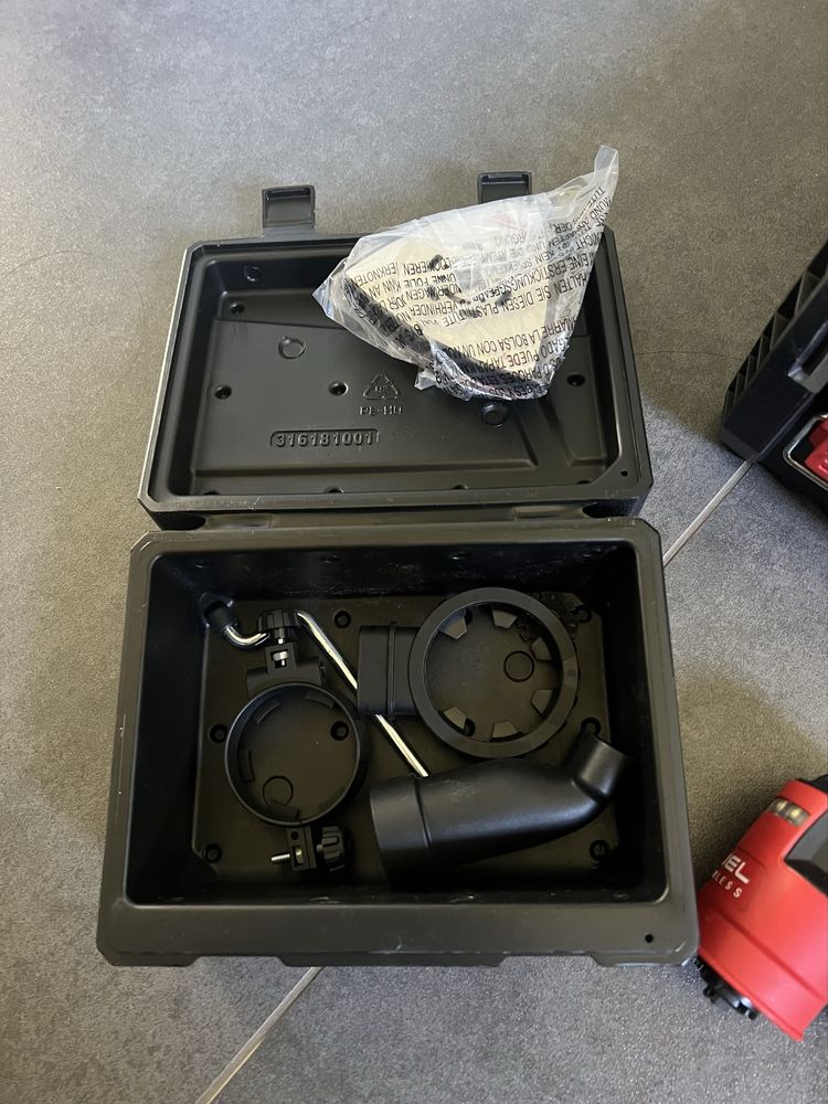 Безщітковий Акум.реноватор Milwaukee M18 FMT