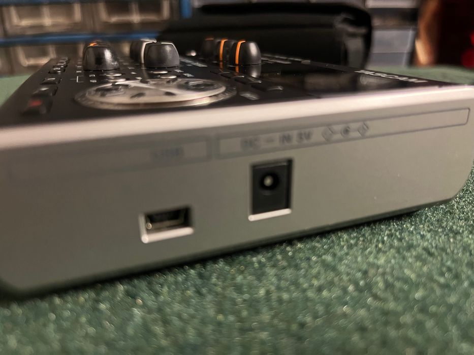 Tascam Multipistas Pocket Studio DP-004