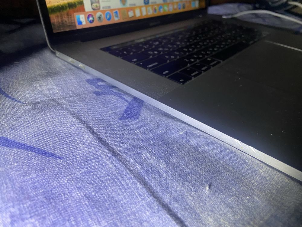 Продам macbook pro 15 2017