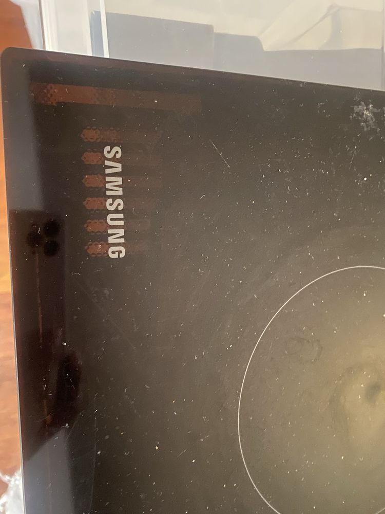 Placa inducao SAMSUNG praticamente nova mas lascada