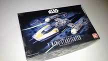 Model plastikowy Star Wars Bandai Revell 1:172 Y-Wing