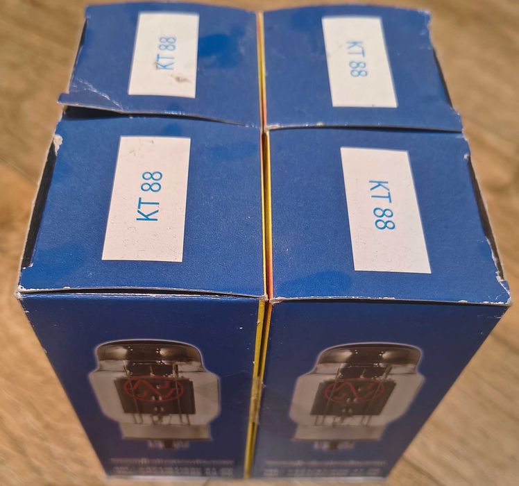 Zestaw Lamp elektronowych do YAQIN MC-100B