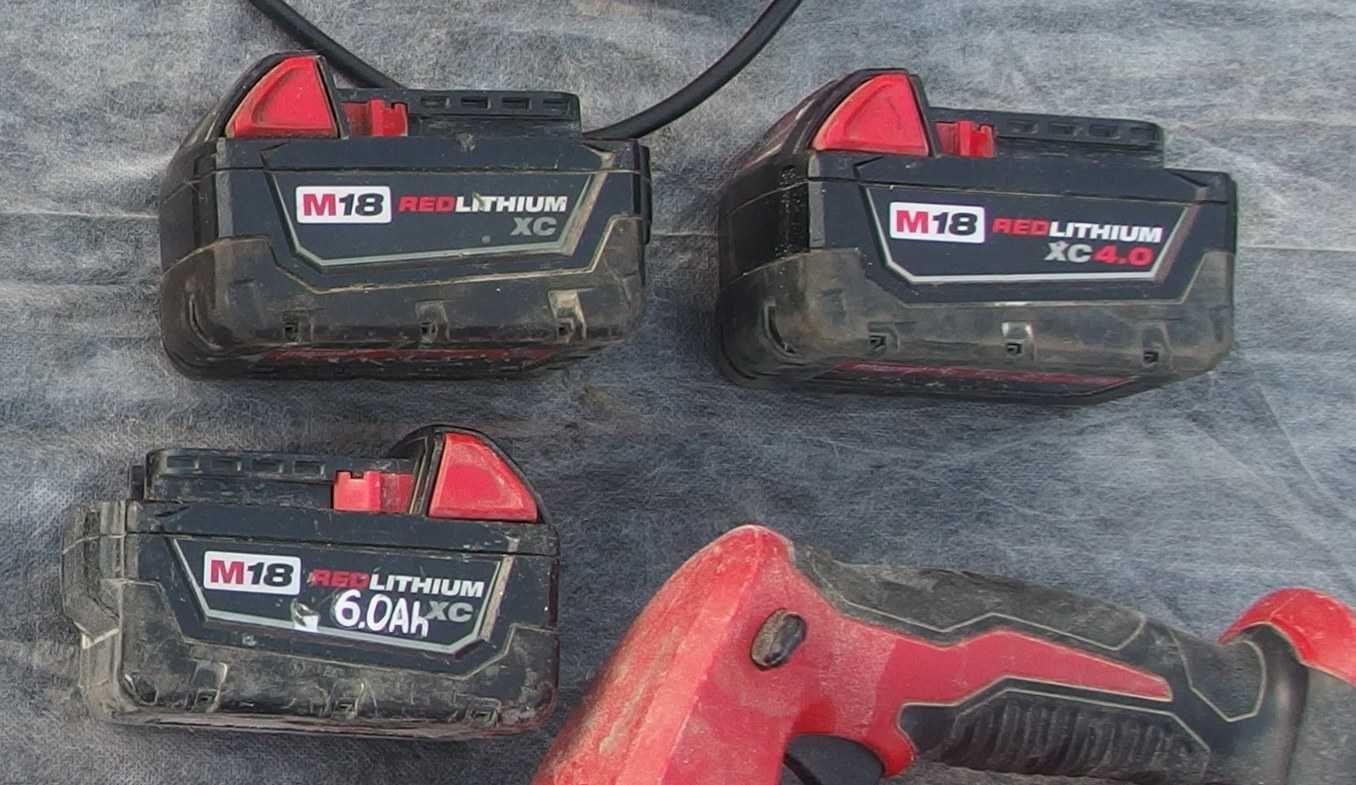 Milwaukee M12 шурупокрут 2407/електро-рубанок M18/батареї 6+4+2.5Ah HO