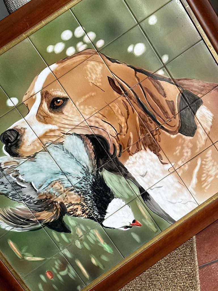 Painel de azulejo  pintado a mão cão caça