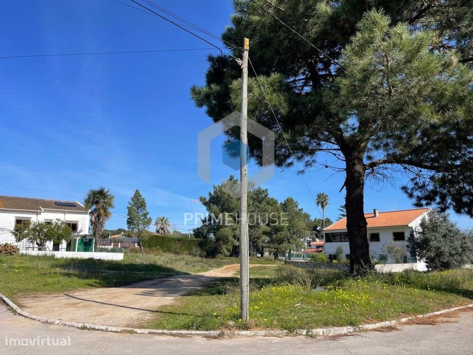 Tereno Urbano Aldeamento Pé da Serra