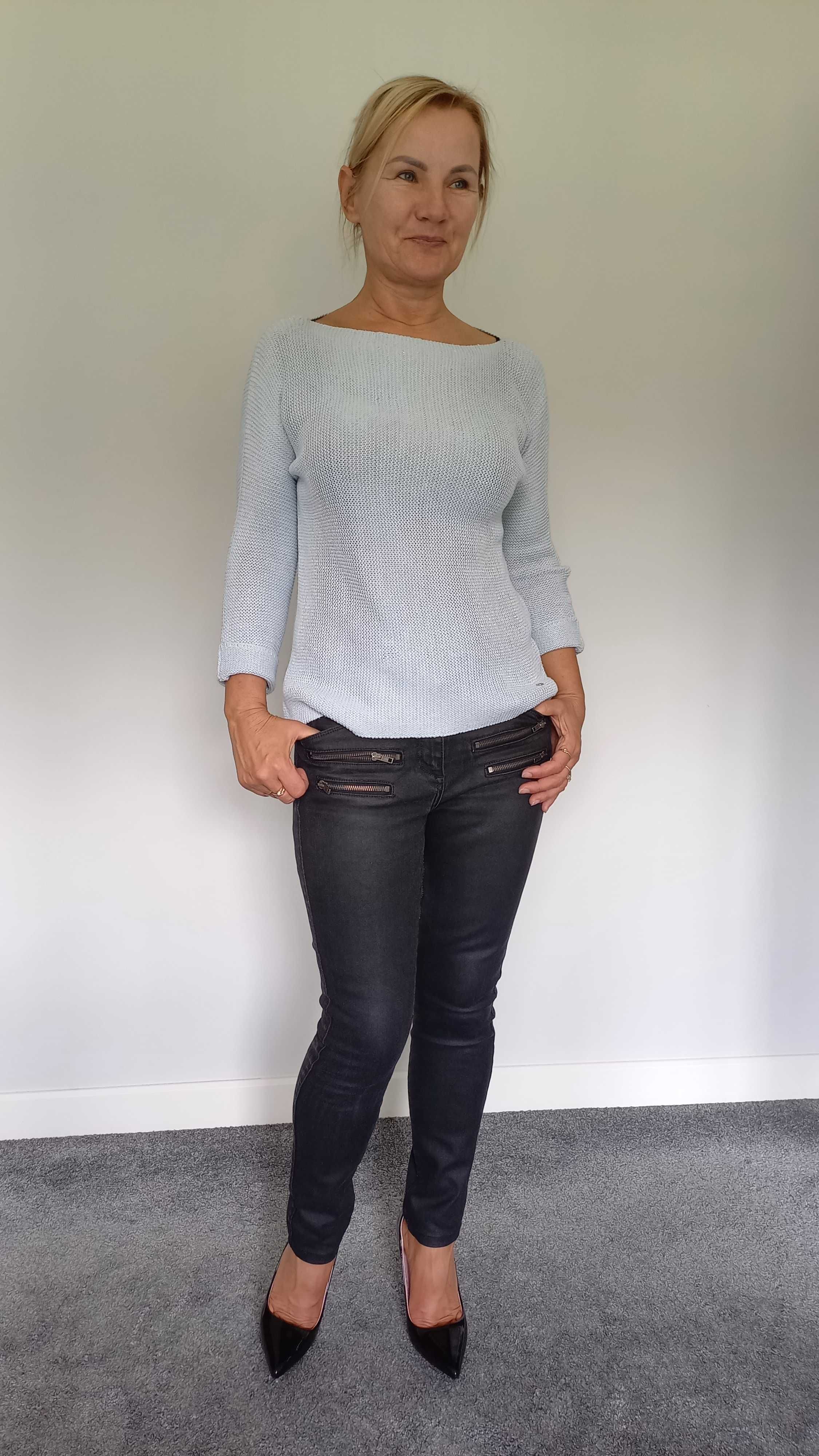 Sweter niebieski 38/M Reserved