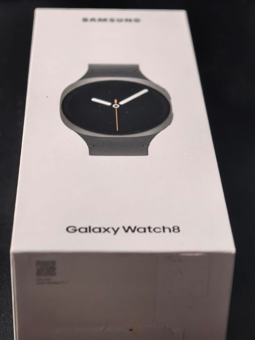 Samsung Galaxy Watch 8 44mm Czarny, biały nowe