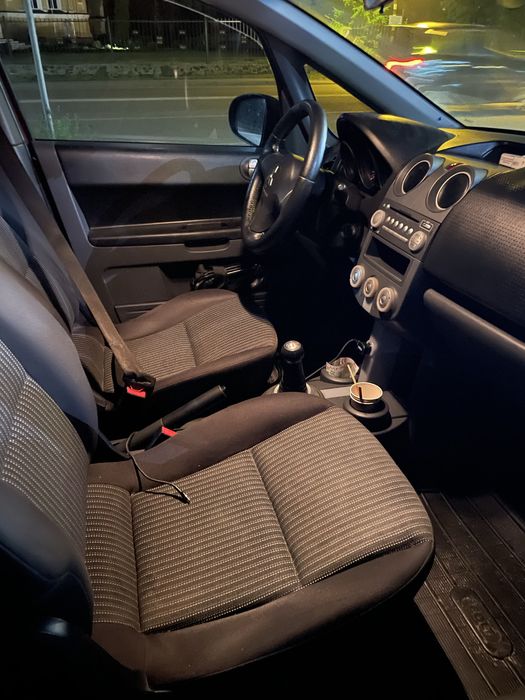 Mitsubishi colt z30 2007