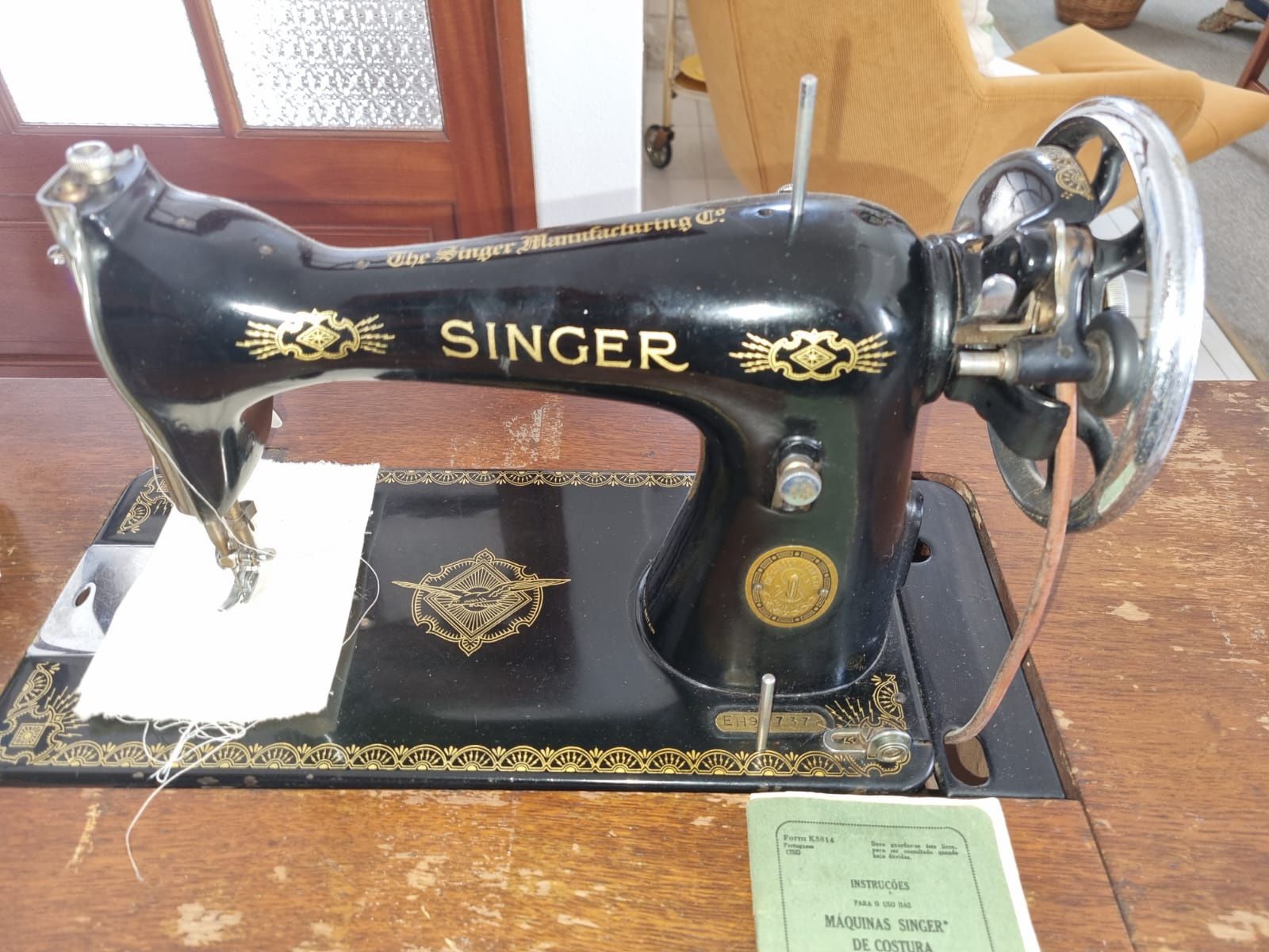 Máquina de costura Singer anos 60 numerada,