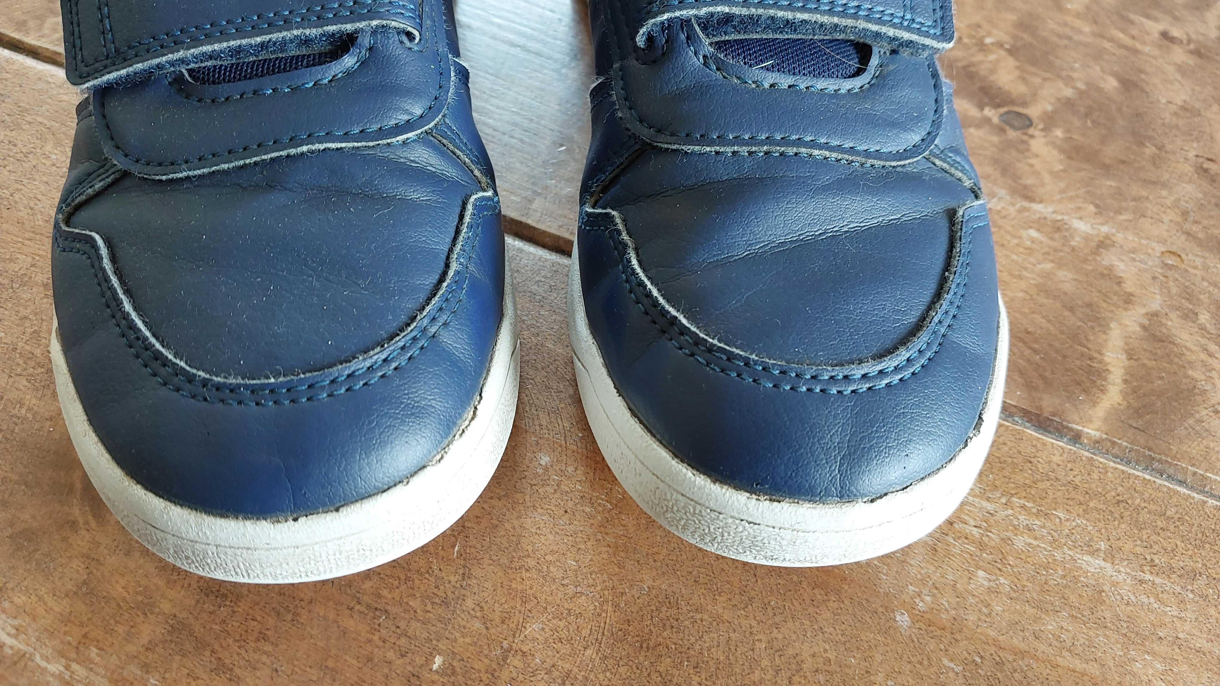 Buty chłopięce Adidas rozm. 34.
