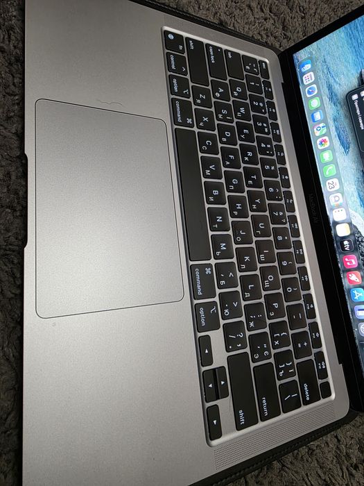 Macbook Air M1 space gray 256gb