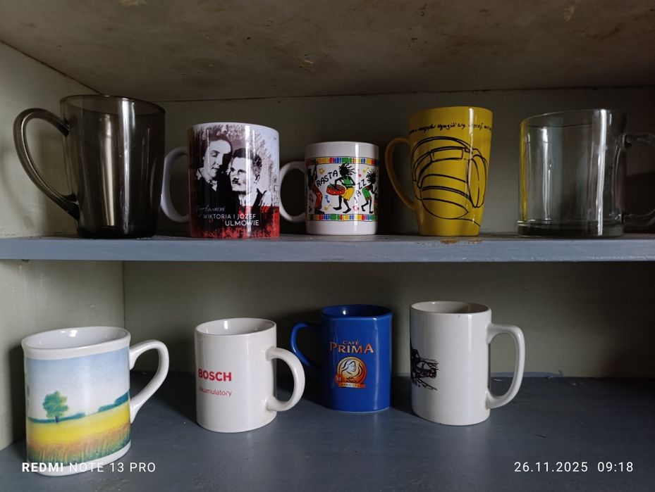 Kubki do kawy i herbaty. Kolorowe