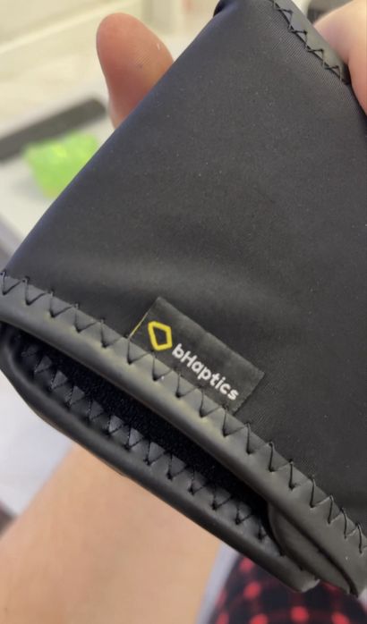 Тактильний жилет bHaptics TactSuit X40 + Тактильные рукава Tactosy