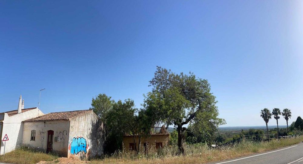 Terreno com Duas Ruínas para Desenvolvimento Messines de Baixo Algarve