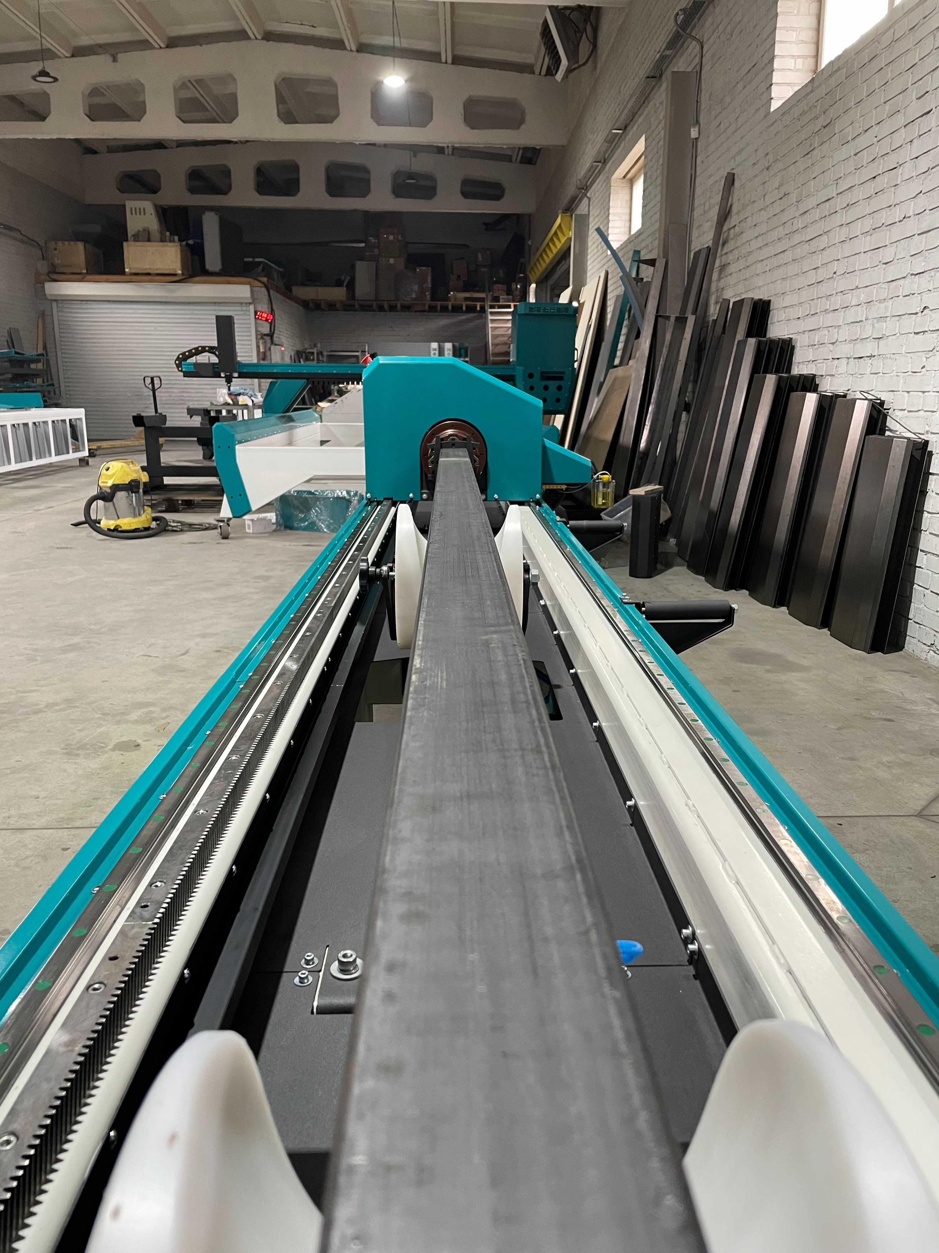 Лазерний труборіз з ЧПУ 3кВт Dominant CNC