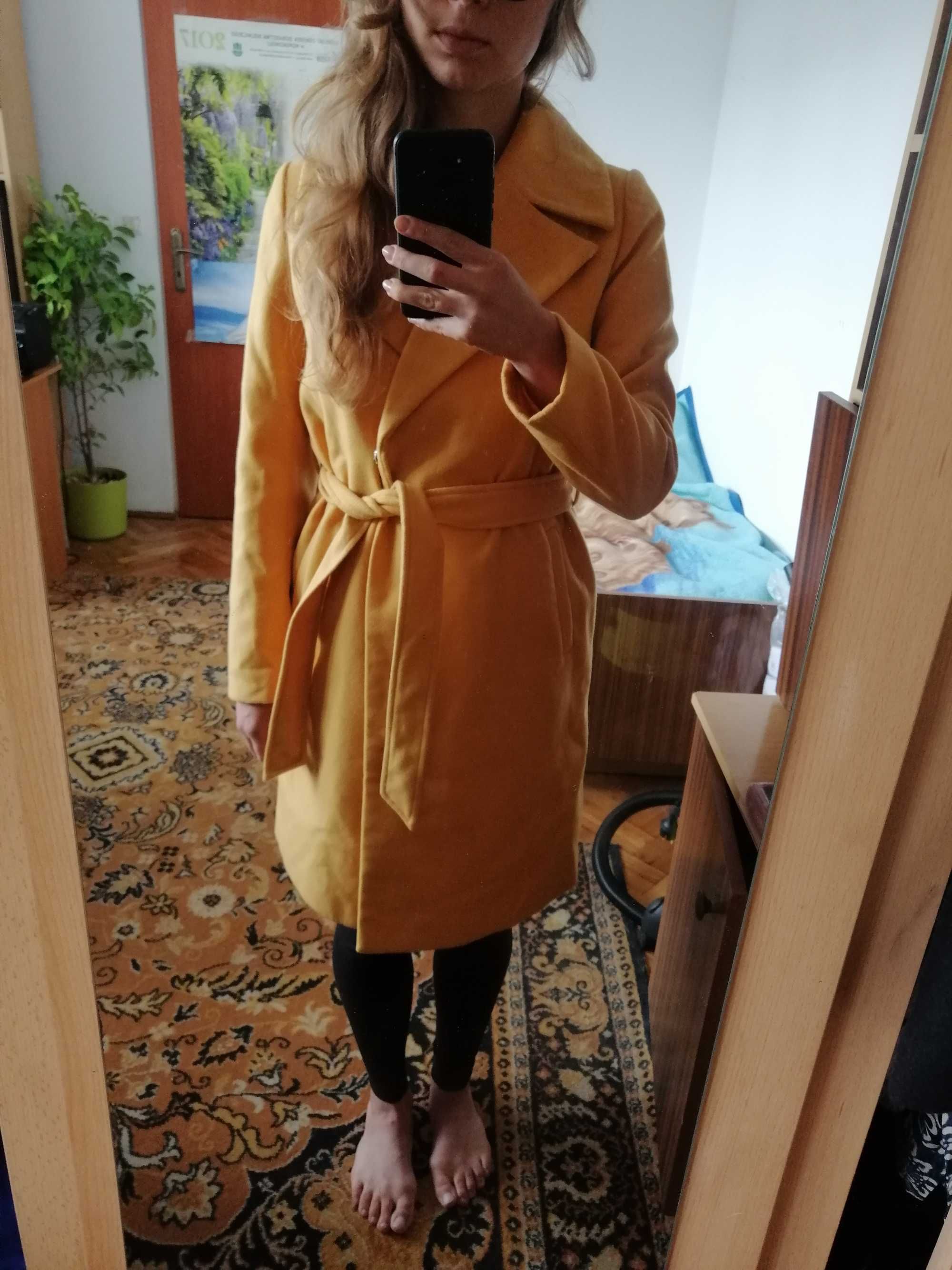 Płaszcz nowy żółty Orsay