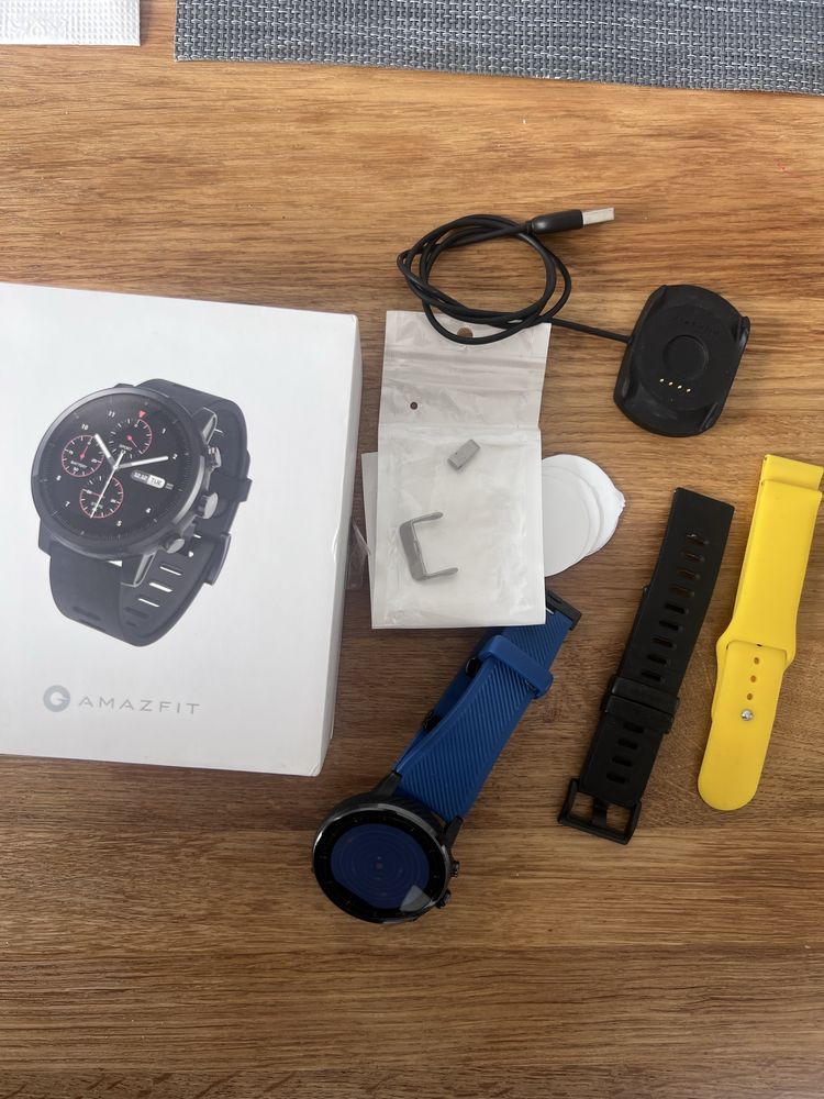 Смарт годинник Amazfit Stratos A1619. Ідеальний стан