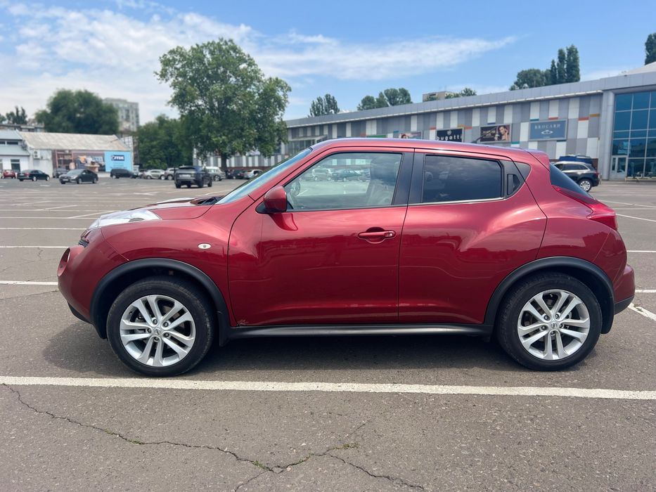 Продам Nissan Juke
