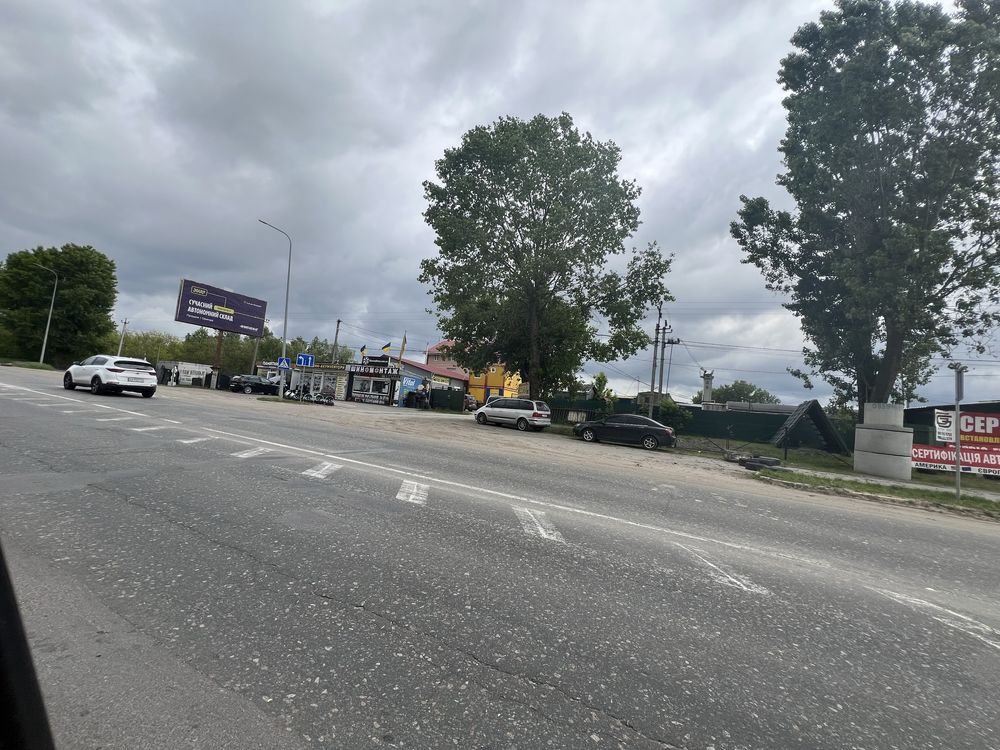 Здам в оренду фасадну земельну ділянку  Святопетрівське під комерцію
