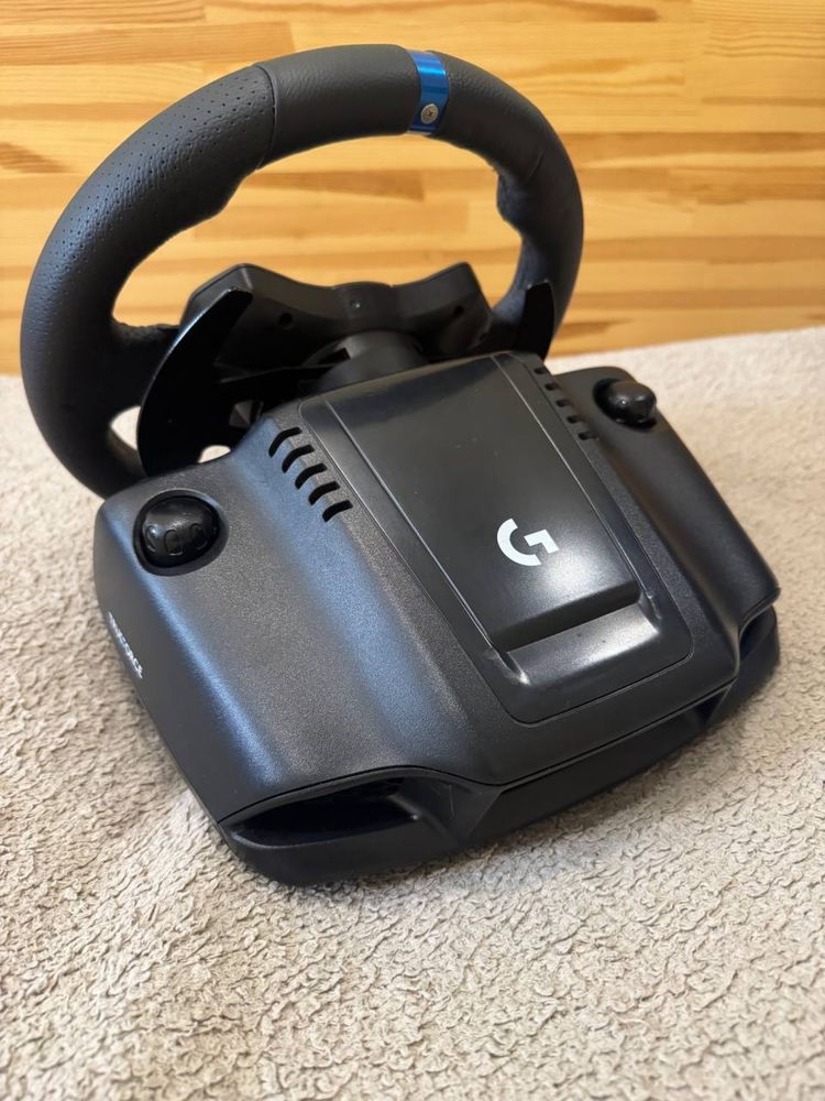 Кермо Logitech G923 + Shifter
