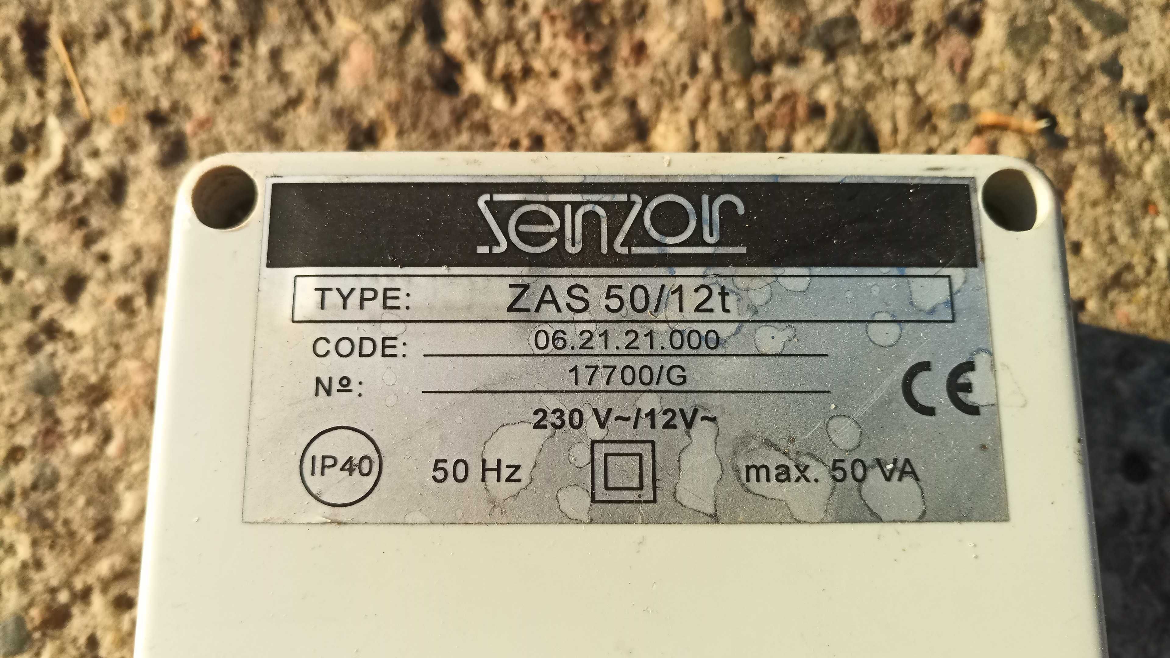 Zasilacz transformator ochronny bezpieczeństwa Senzor 12V 50VA IP40