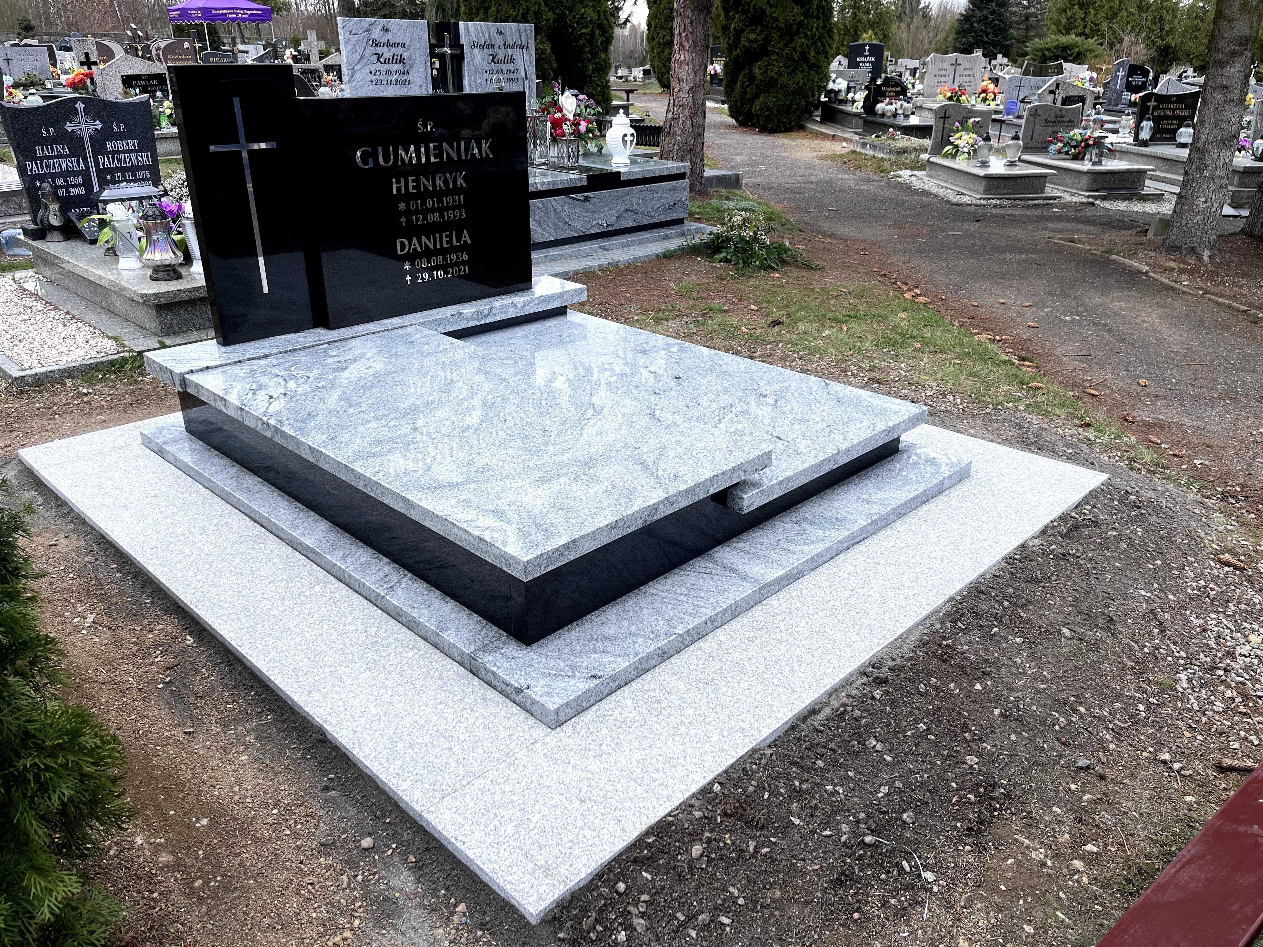 Nagrobki granitowe BRYŁA