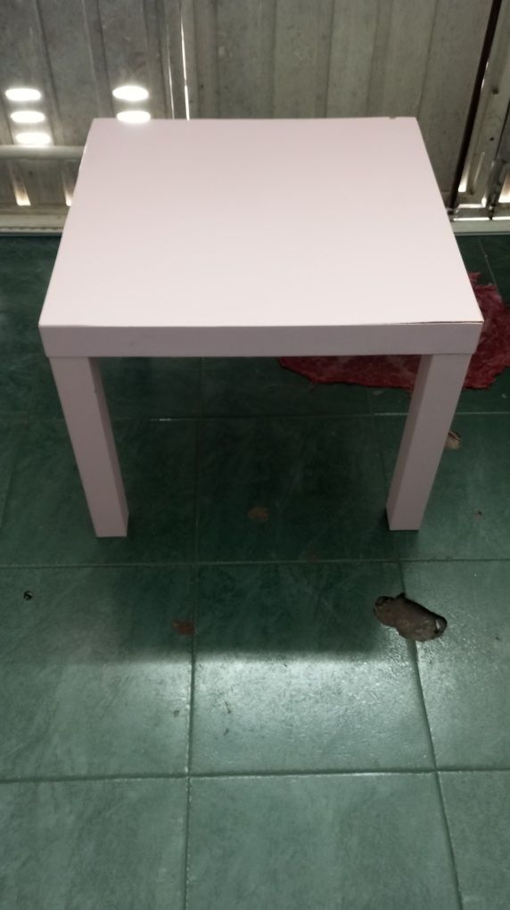 Mesa IKEA 50X50X45cms