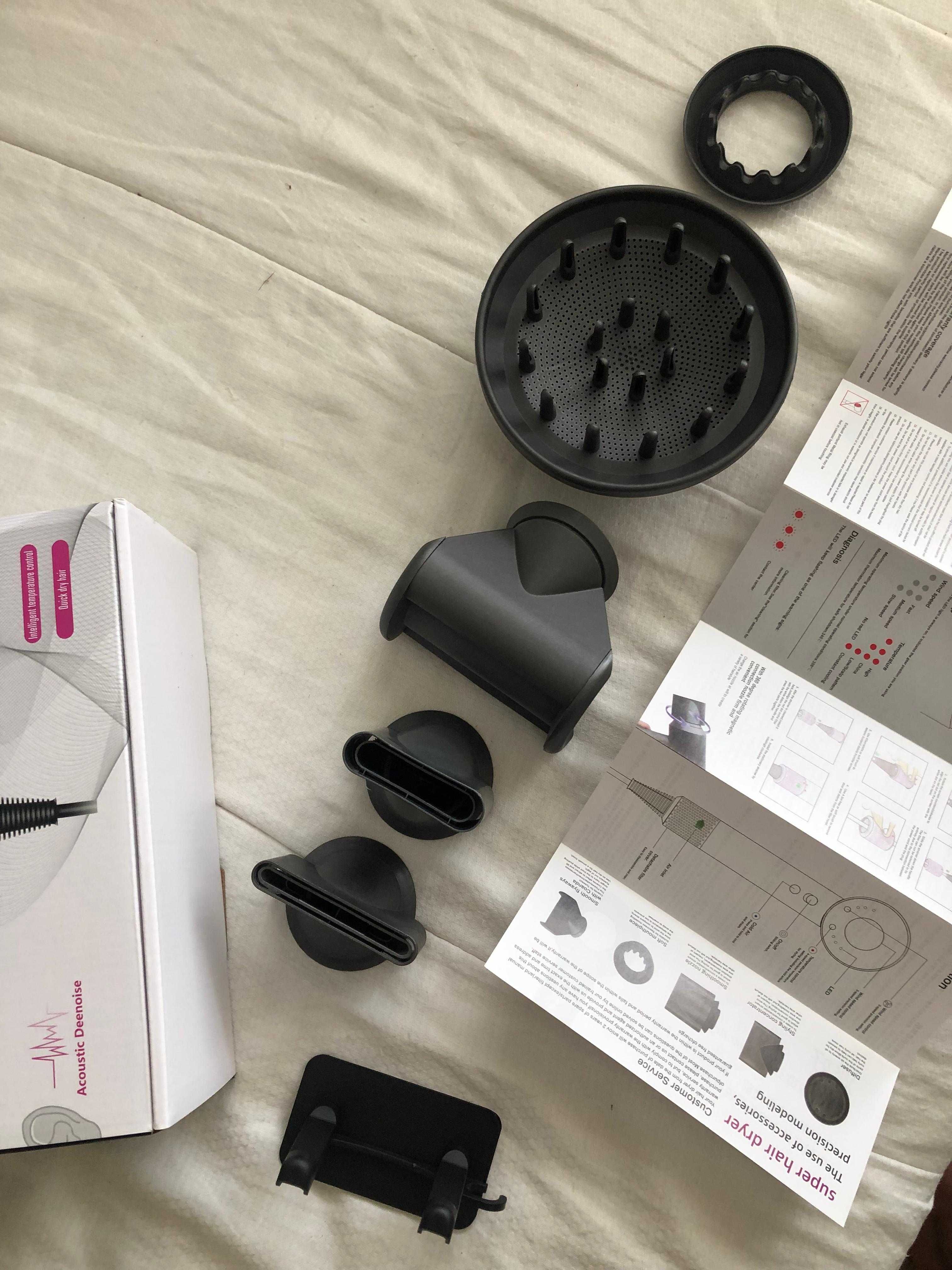 Secador Dyson novo