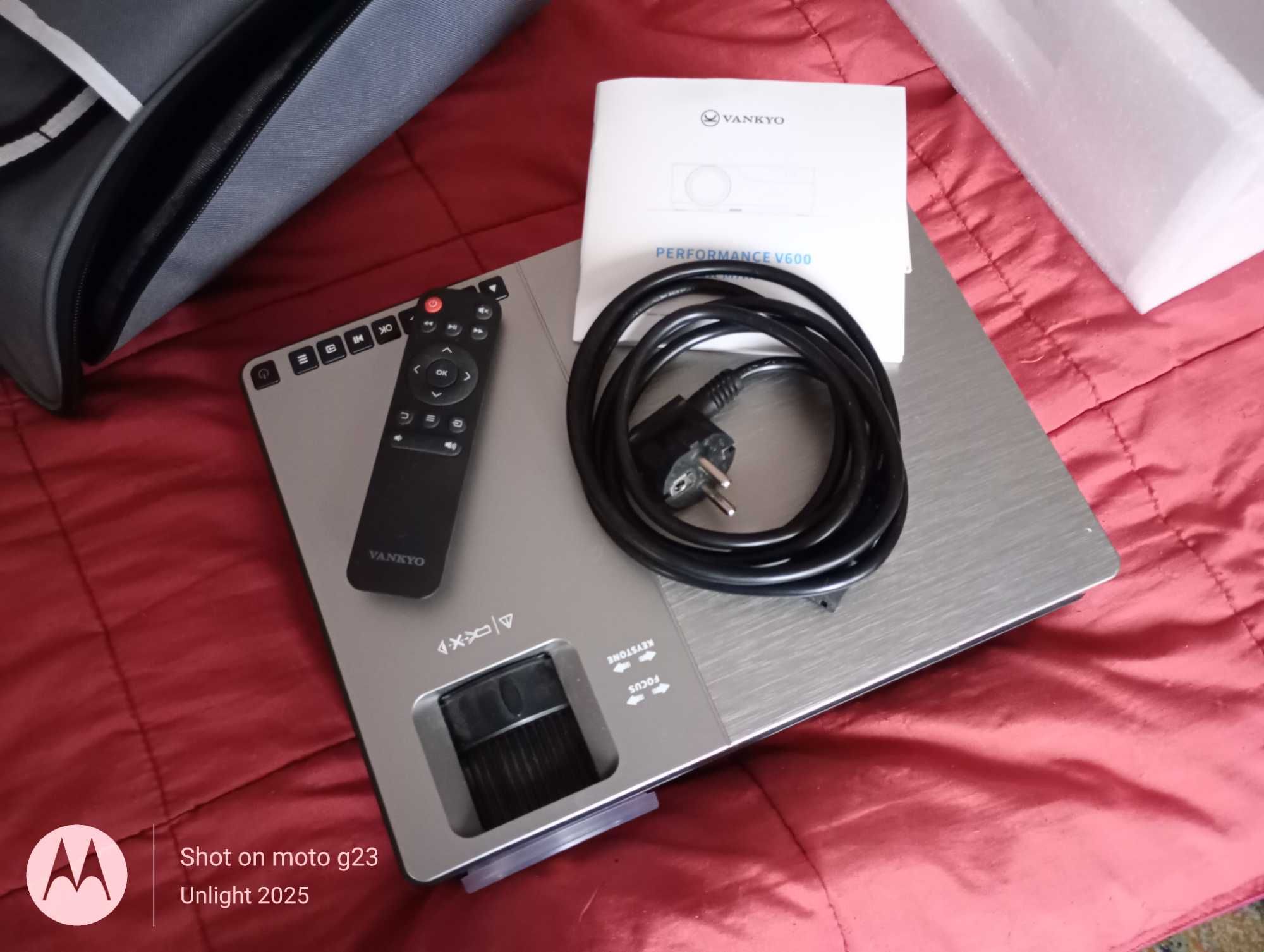 Projektor LED Vankyo Performance V600 (FullHD)
