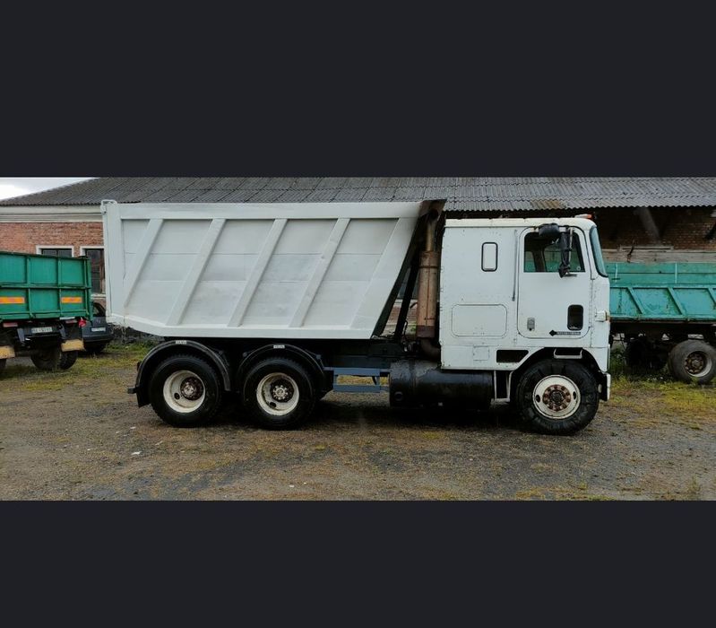 Самоскид International 9600 1993