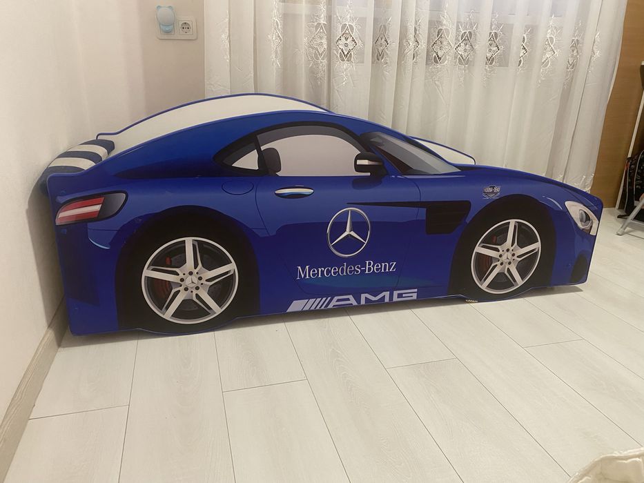 Продам ліжко-машинку, дитяче ліжко машина