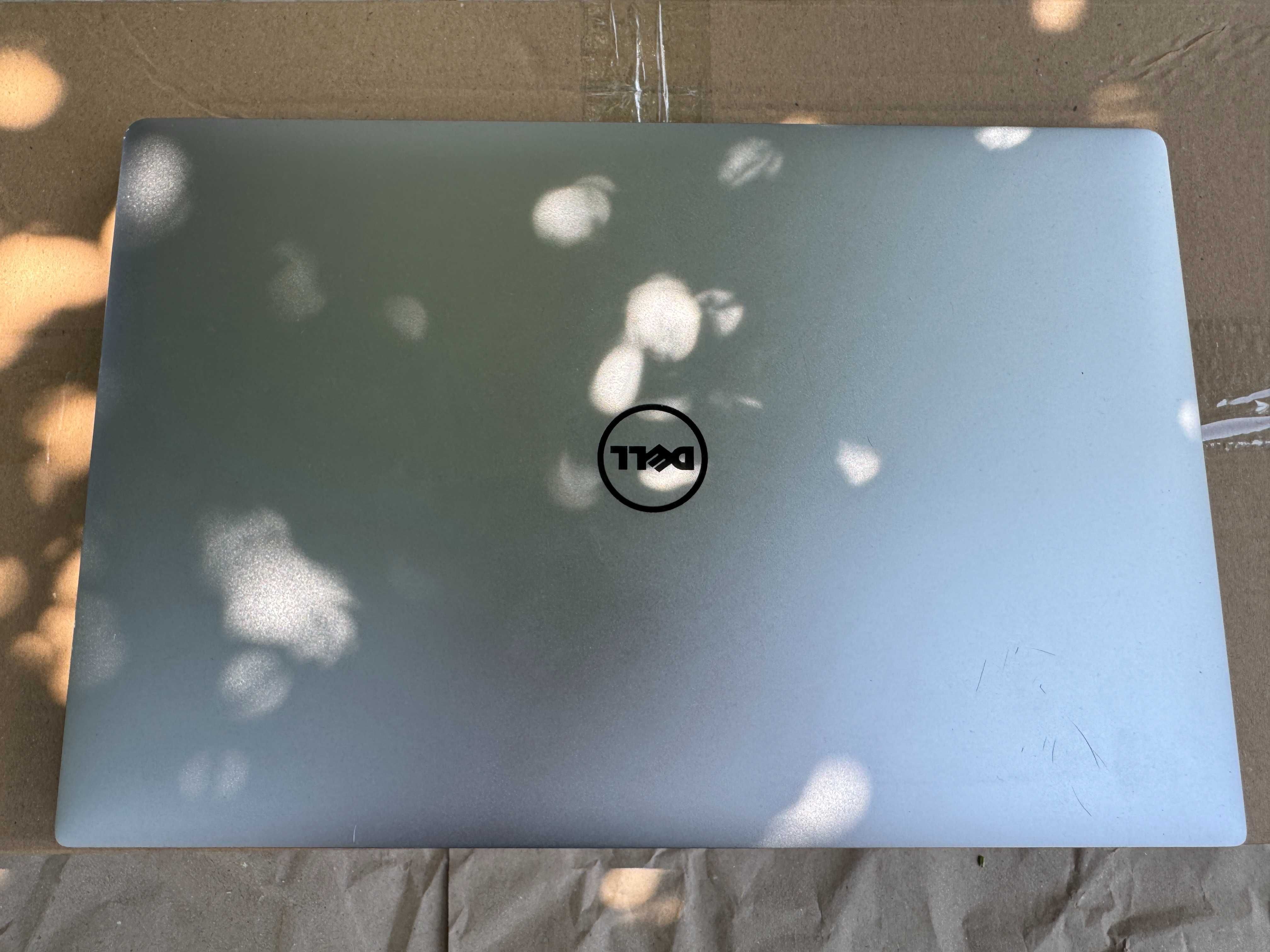 Dell Precision 5520, Core i7-6820HQ, 16 GB RAM, 1TB, Quadro M1200 4GB