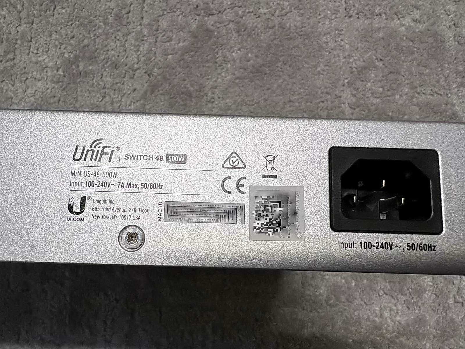 Ubiquiti UniFi Switch US-48-500W Коммутатор 48 портов с PoE Б/У