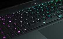 Laptop GIGABYTE Aorus 7 9kf ekran 17" RTX 4060
