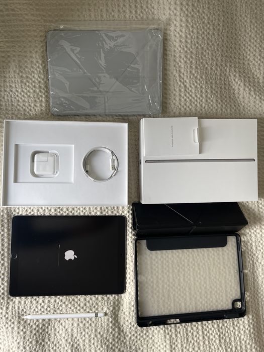Ipad Air 3 256 + apple pencil + обкладинки